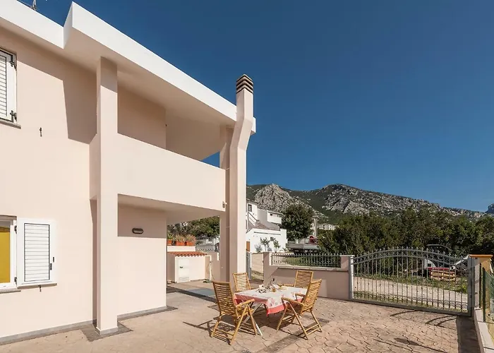 Affittasardegna-villino Panna * Cala Gonone